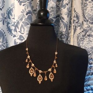 Short necklace